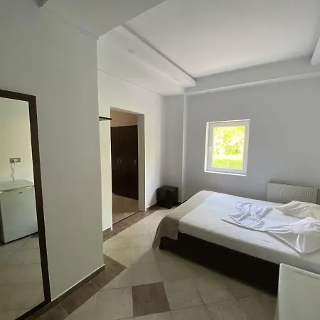 Guest house Sky Mamaia