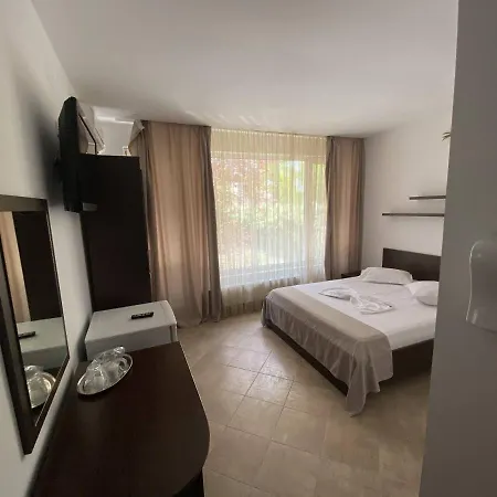 Sky 3* Mamaia