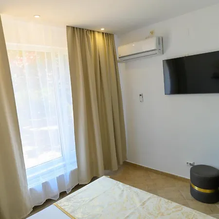 Sky Affittacamere Mamaia